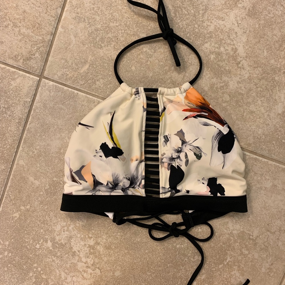 Athleta swim top